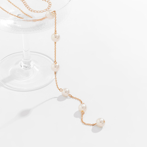 Elegante Collar De Cadena En El Pecho Con Perlas De Imitació