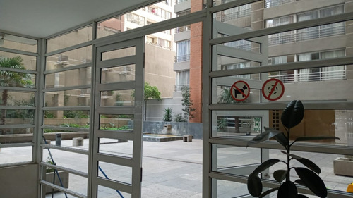 San Isidro/ Metro Santa Lucia