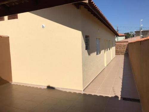 Imagem 6 de 14 de Casa Itanhaém Lado Serra 1km Da Rodovia Rua Calçada 2dorm