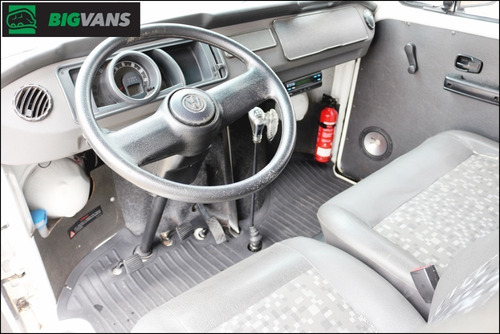 Kombi 2012 Escolar Std 1.4 Flex 9 Lugares Branca (5745)