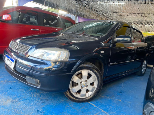 Imagem 2 de 11 de Chevrolet Astra Sedan 2.0 16v Gasolina Manual