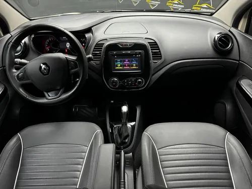 Renault Captur 2.0 Iconic At