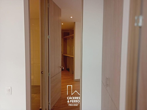 Imagen 8 de 17 de Apartamento En Venta En Bogotá Puente Largo. Cod 23190