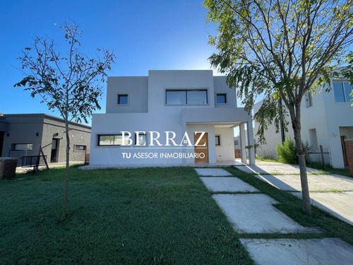 Casa Venta 4 Ambientes En San Pablo Pilar Lote De 510 M2