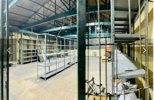 Inmejorable Ubicación En Estación Central (106291)