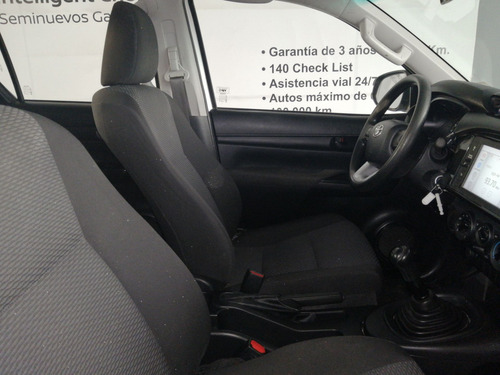 Toyota Hilux 2.8 Cabina Doble Base Mt