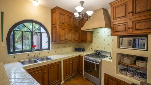 Casa En Renta Con Jardín En El Corazón Del Centro De San Miguel De Allende