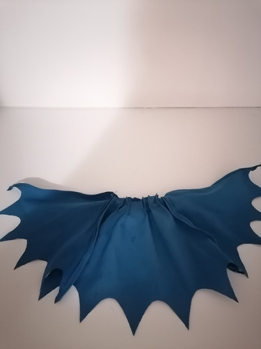 Capa Batman Azul Estilo Mafex/mezco