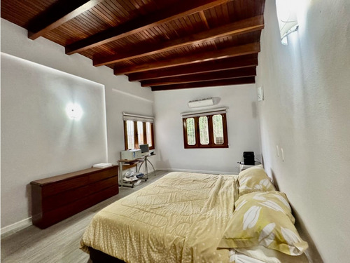 Se Vende Casa 442m2 4h+s/7b/2p Los Naranjos Del Cafetal