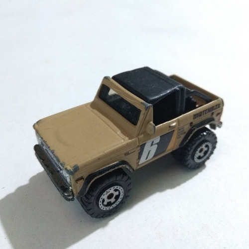 Matchbox 2010  Desert Endurance '72 Ford Bronco 4x4 Car