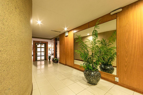 Imagen 5 de 21 de Departamento De 3 Dormitorios En Venta Con Cochera Y Baulera Amplio Balcón Terraza Microcentro