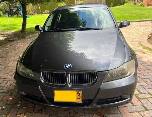 BMW Serie 3 2.5 325i E90 | TuCarro