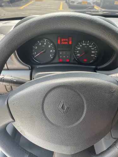 Renault CLIO STYLE 1.2 Night & Day