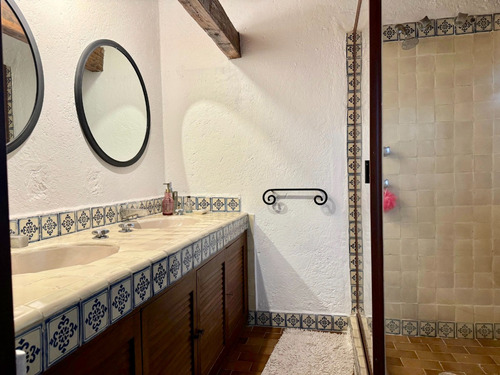 Venta Excelente Casa Bosque De Castaños, Bosque De Las Lomas