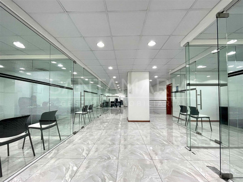 Arriendo Oficina Ubicada En Arturo Prat, Concepción