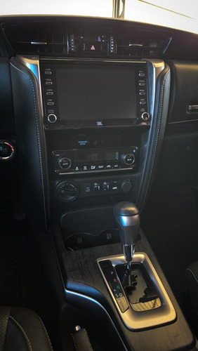 Toyota Hilux SW4 2.8 Srx 177cv 4x4 7as At