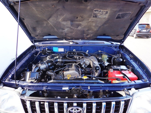 Imagen 16 de 18 de Toyota Meru 2008 4x4 Sincrónico