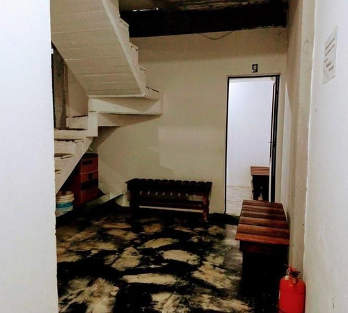 Villa Gesell, Venta Galpon Boulevard