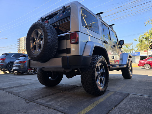 Jeep Wrangler 3.7 Unlimited Sahara 3.6 4x4 At