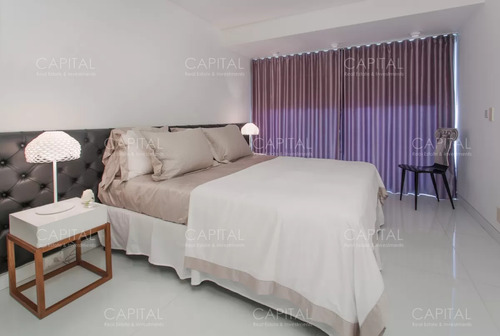 Espectacular Penthouse Duplex Mythos Ubicado En La Parada 31 Playa Brava.