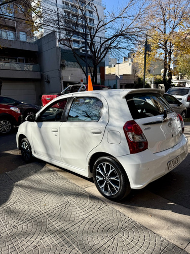 Toyota Etios 1.5 Xls At