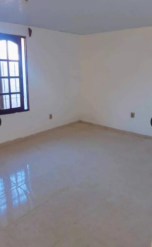 Alquiler En Parque Rivera, 2 Dormitorios, Planta Baja Interior, Luminoso,  Sin Gastos Comunes, Opcion Venta!