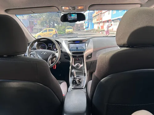 Hyundai Elantra 1.8 I35 Gl Mt