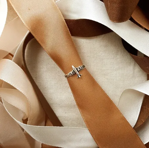 Anillo avion plata sale