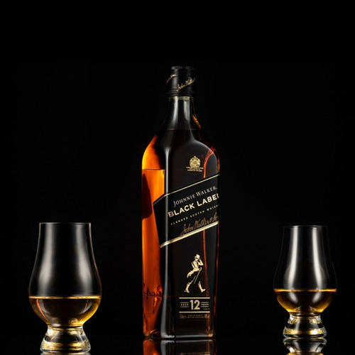 Johnnie Walker Black Label Blended Whisky 750 Ml 4 Pck 4 Pz