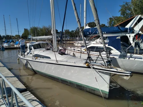 Millenium 390- Cr. Velero