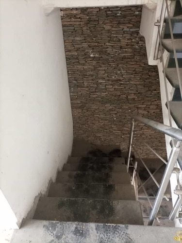 Imagen 11 de 14 de Townhouse En Lomas Del Este Res Lomas Alto Valencia Mm
