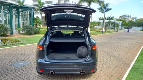 Imagem 11 de 13 de Jaguar F-pace 2017 3.0 V6 R-sport Supercharged 5p