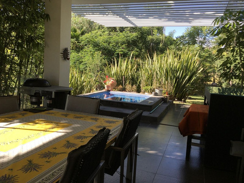 Residencia Exclusiva En Renta En Villas Regency Jurica