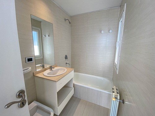 Imagen 23 de 26 de Venta Casa Al Lago En Los Alisos, Nordelta, Tigre, G.b.a. Zona Norte