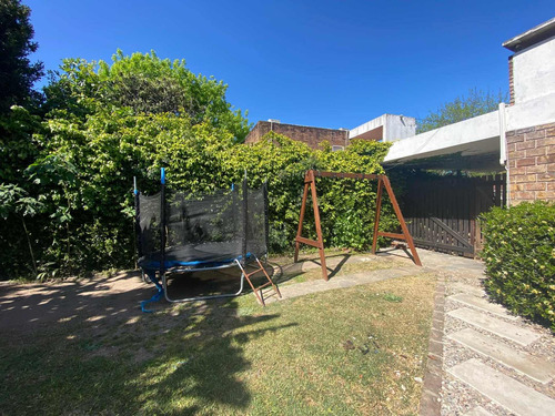 Imagen 14 de 19 de Venta Casa Carrasco 3 Dormitorios 1 Planta Jardín