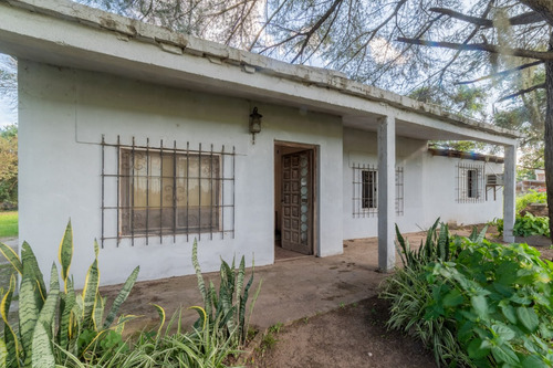 Casa 3 Dormit. Con Amplio Terreno En Bº Los Conquistadores - Sauce Viejo