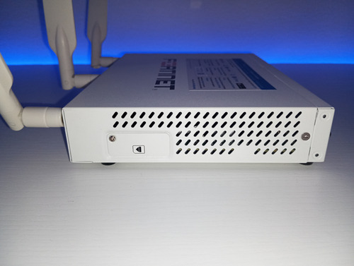 Firewall Fortinet Fortigate Fortiwifi 40f (fg-40f-3g4g) (Usado)