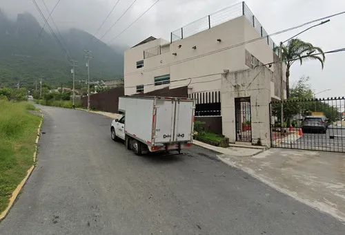 Casa En Recuperación En Colinas De La Silla, Guadalupe, Nl. Sh05
