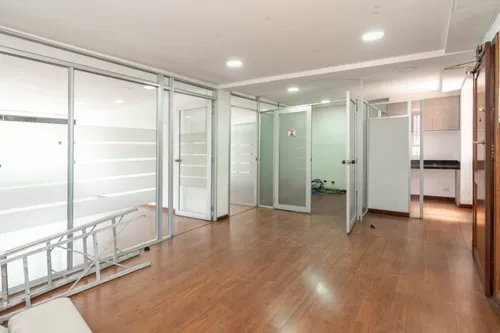 Oficina En Arriendo En Chico Norte Ii Sector. Cod A16706