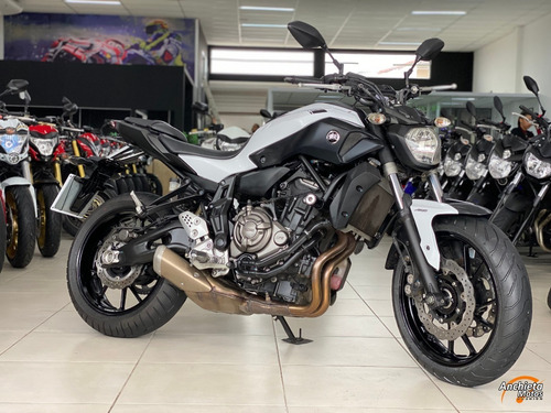 Imagem 10 de 10 de Yamaha Mt 07
