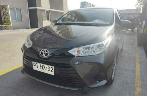 Imagen 1 de 3 de Toyota  Yaris  E