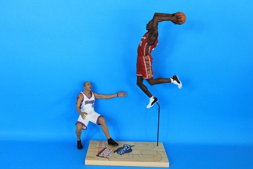 Lebron James & Bibby  Basketball Mcfarlane Toys Nba