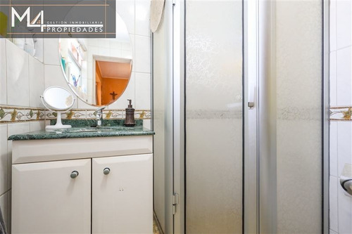 Imagen 18 de 29 de Casa En Venta De 5 Dorm. En Las Condes