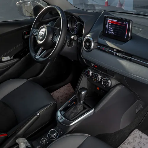 Mazda 2 Grand Touring Lx 1.5
