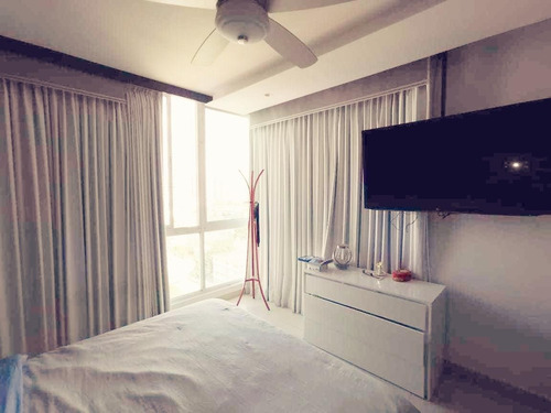 Imagen 8 de 14 de Venta De Apartamento De 221 M2 En The Cosmopolitan 22-386