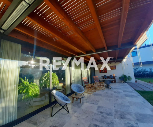 Casa En Condominio En Venta En Balvanera Country