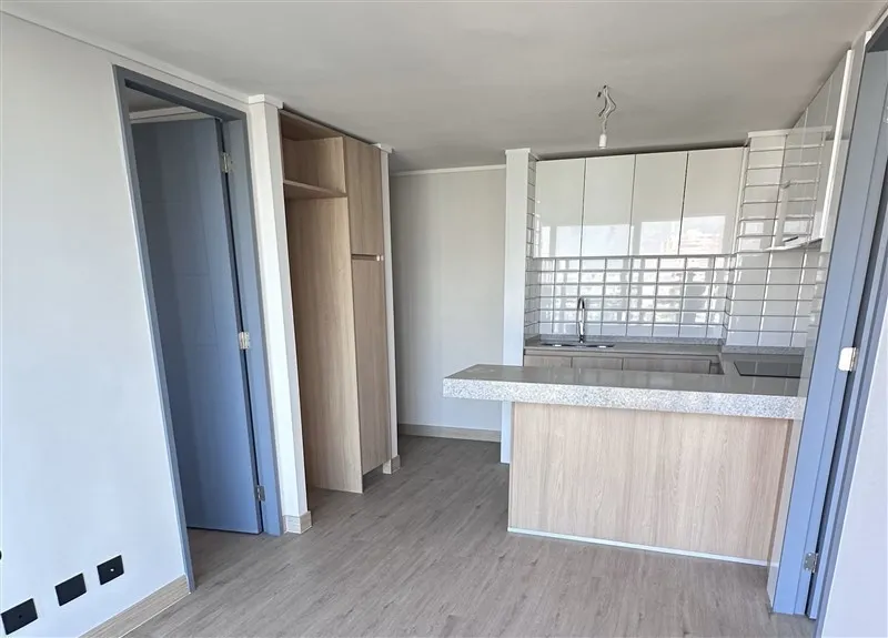 Imagen 2 de 15 de Departamento 2d + 2b Est + Bodega A Pasos De Metro