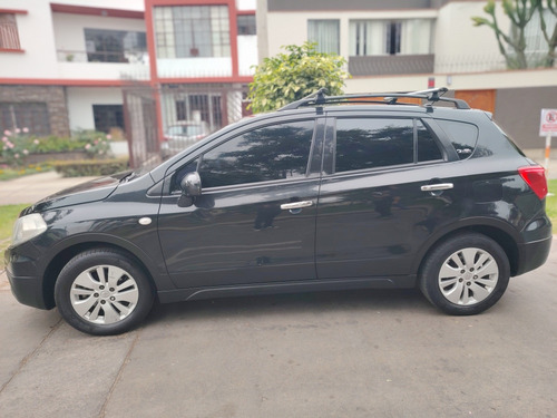 Camioneta Suzuki Scross 2015 Negra, Polarizada, Glp, Ascuero