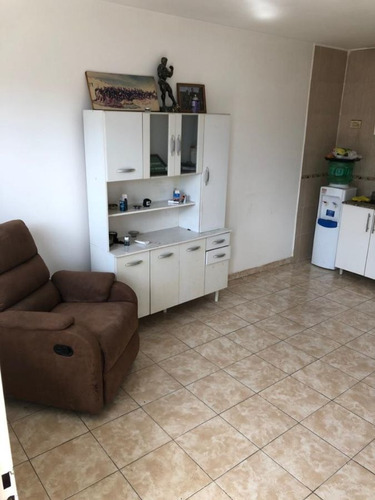 Imagen 6 de 16 de Departamento De 2 Amb - 1° Piso Contrafte - Con Balcon