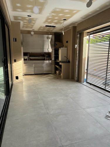 Imagen 7 de 21 de Venta Hermosa Casa A Estrenar Martinez